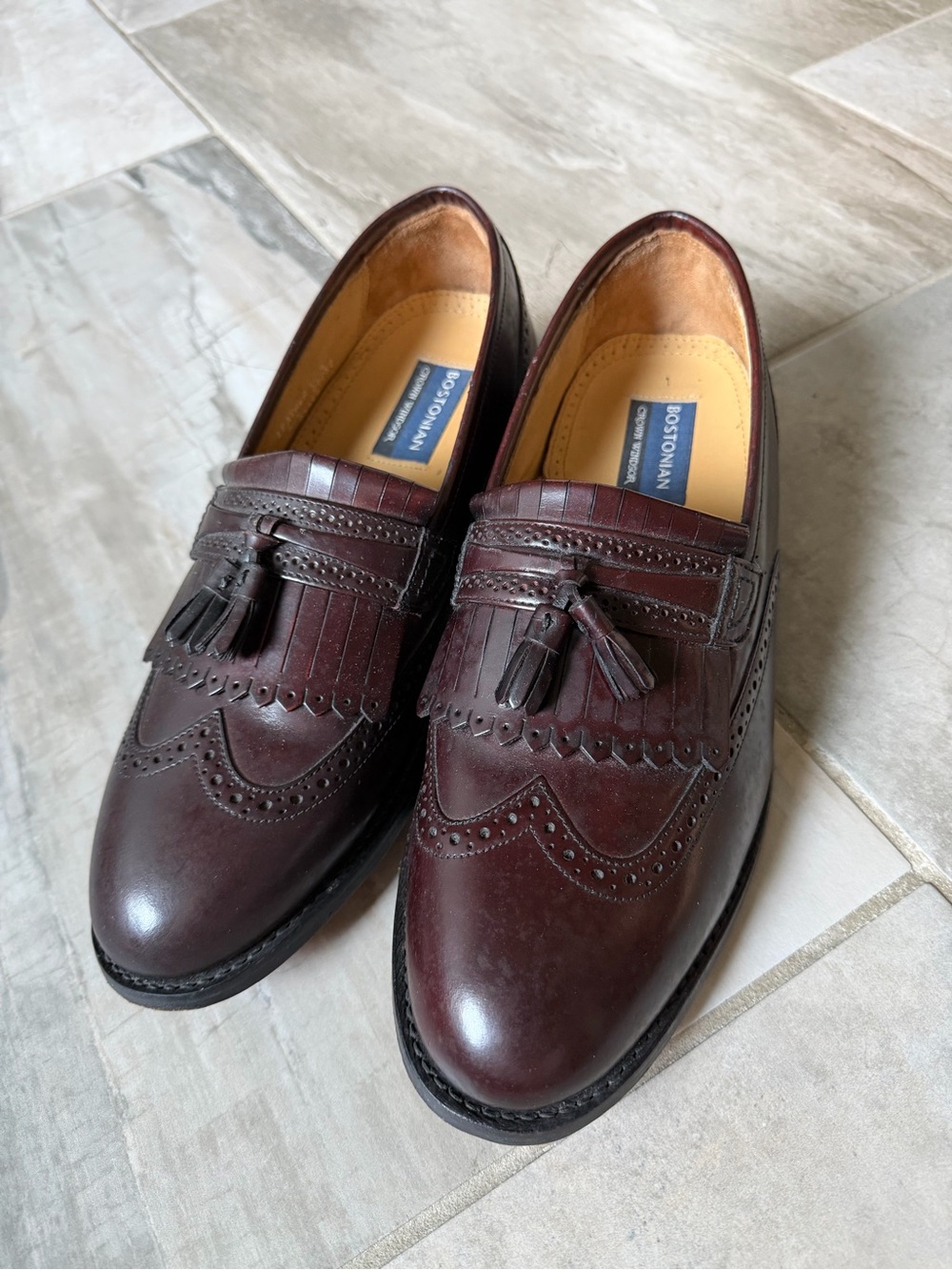 BOSTONIAN CLASSIC MEN'S Brown 06262 TASSEL WINGTIP LOAFER SIZE 9